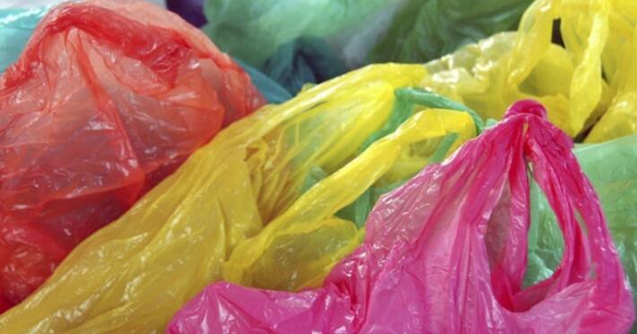 Le décret sur l’interdiction des sacs en plastique à usage unique entre en vigueur le 1er juillet 2016